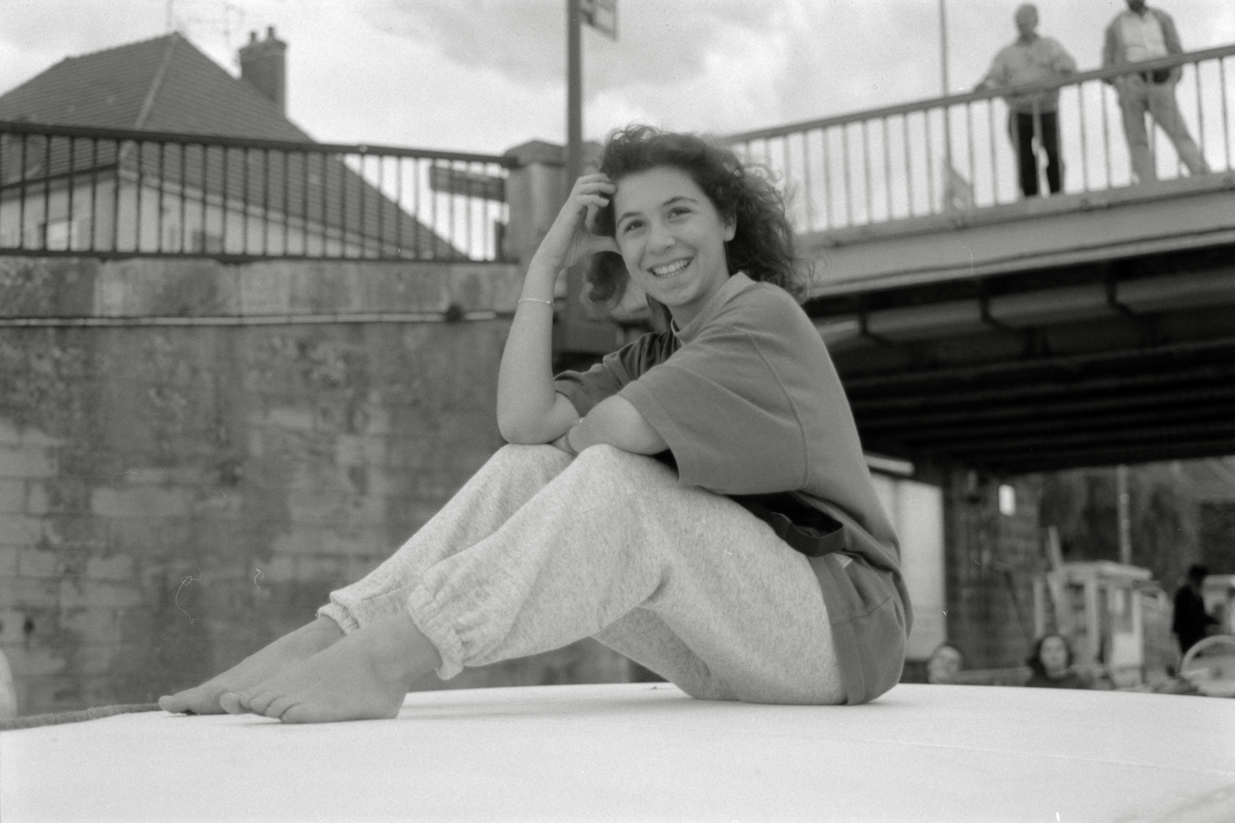 AHP F1990 09 004 sc250506 img13 NLP